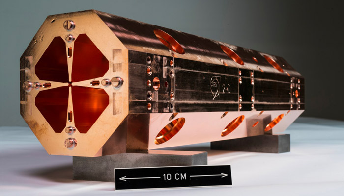 用于大型强子对撞机的 3D 打印铜射频四极 (RFQ) 组件