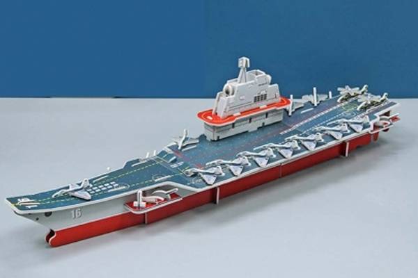 拥有辽宁舰的3D立体拼插模型，让你更深入了解中国航母制造