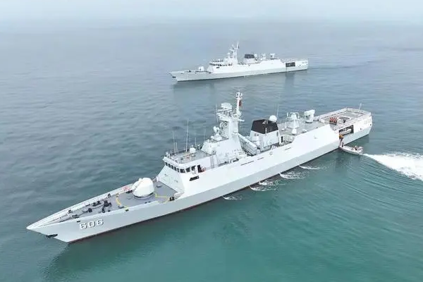 在新时代中国海军的现代化建设中，西昌号护卫舰作为中国海军的新型护卫舰，不仅体现了中国海军装备的跨越发展，更成为了捍卫国家海洋权益的重要力量。本文将围绕西昌号护卫舰的历史背景、技术特点、应用价值以及3D打印模型在军事教育中的重要性进行全面剖析。